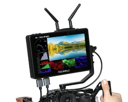 FeelWorld LUT7 PRO 7" Ultrabright HDMI Field Monitor with F970 Accessory Mounting Plate