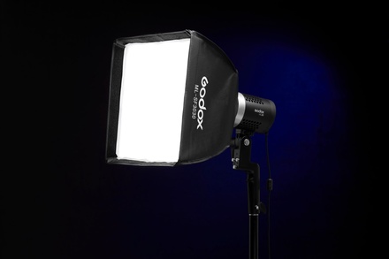 Godox ML30 LED Light, Portable Handheld LED Video Light, 5600K CRI 96+ TLCI 97+, 12 Lighting Effects, APP Control, Silent Mode (Support NP-F970 Battery)