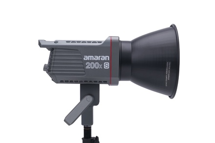 Amaran 200w Bi-color Point-source Led Video light w/ Stunning Brightness, Flexible Color Temperature Control, And Wireless Bluetooth App Control, Made By Aputure